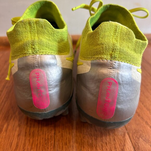 Nike Phantom GT Elite Soccer Cleats - 7.5 mens / 9 womens - Picture 4 of 8